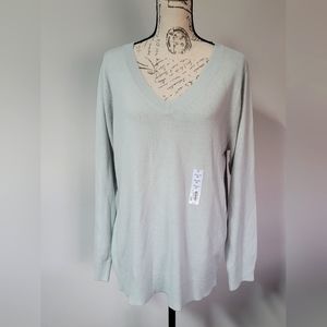 Croft and Barrow mint green v-neck, long sleeve sweater in XXL